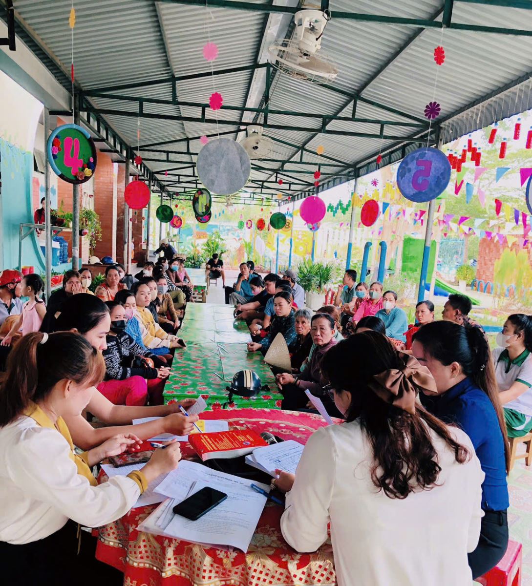 hình ảnh họp phu huynh lệ kỳ